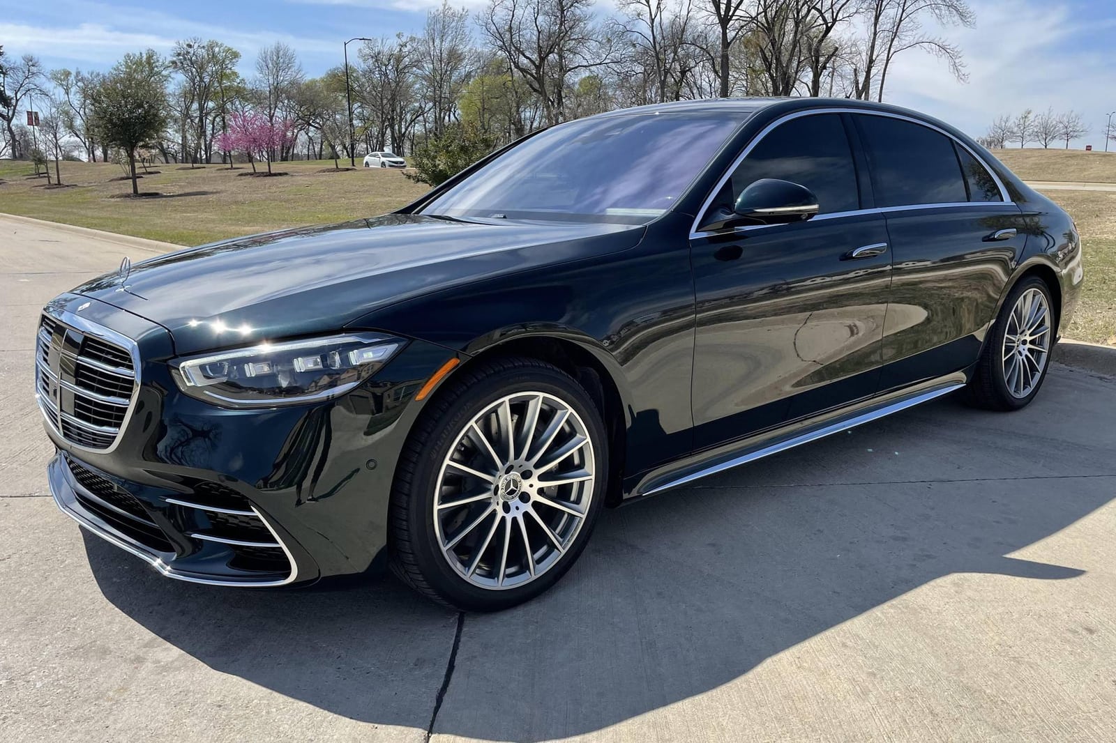 Mercedes-Benz S-Class 580 Exterior